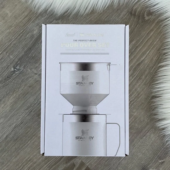 🤍 STANLEY Classic Perfect-Brew Pour Over Set - Polar - Picture 3 of 6